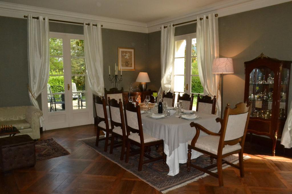 Chambres D'Hotes Domaine Du Hameau Baylesse Saint-Jean-d'Aigues-Vives المظهر الخارجي الصورة