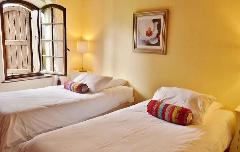 Chambres D'Hotes Domaine Du Hameau Baylesse Saint-Jean-d'Aigues-Vives المظهر الخارجي الصورة