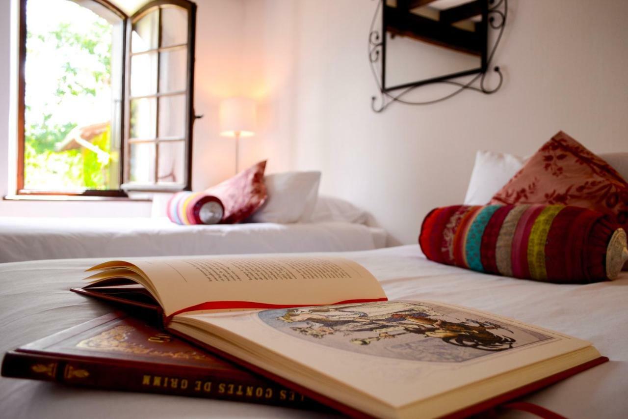 Chambres D'Hotes Domaine Du Hameau Baylesse Saint-Jean-d'Aigues-Vives المظهر الخارجي الصورة