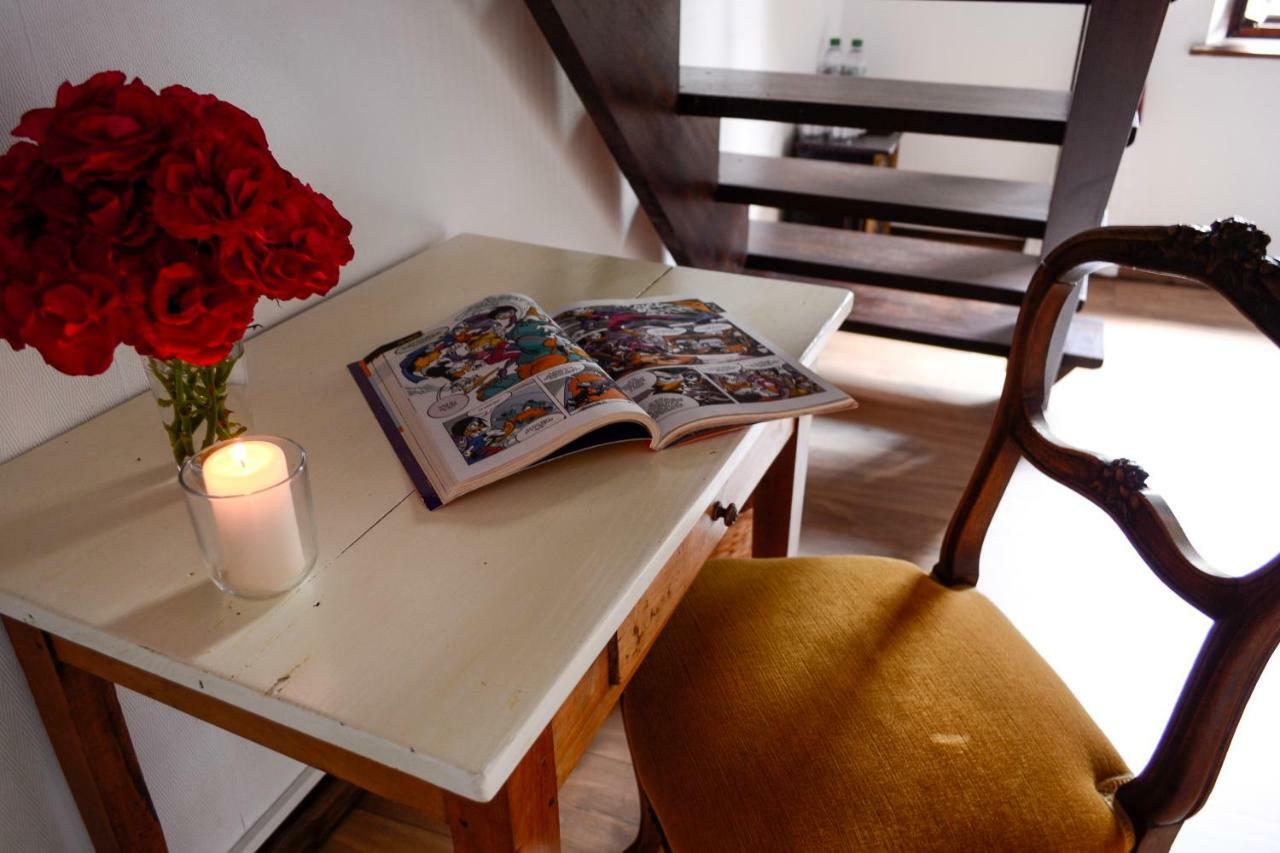 Chambres D'Hotes Domaine Du Hameau Baylesse Saint-Jean-d'Aigues-Vives المظهر الخارجي الصورة